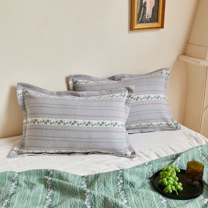 91家纺网 家纺一手货源 找家纺 沐瑟家纺 2026新款床盖三件套 竖条花-灰