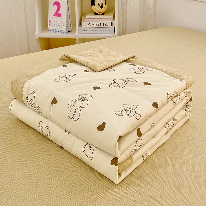 91家纺网 家纺一手货源 找家纺 VIP被业 2026新款新疆棉里外棉全棉空调被夏被夏凉被四件套 爱心熊