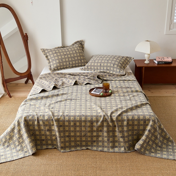 沐瑟家纺 2026新款床盖三件套 樱桃格-黄咖