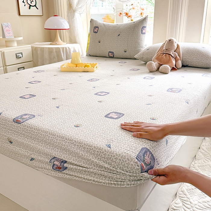 91家纺网 家纺一手货源 找家纺 九诺家纺 2026春夏新款丝柔棉小清新单床笠床罩保护套床笠单件床笠三件套 甜酷猫咪