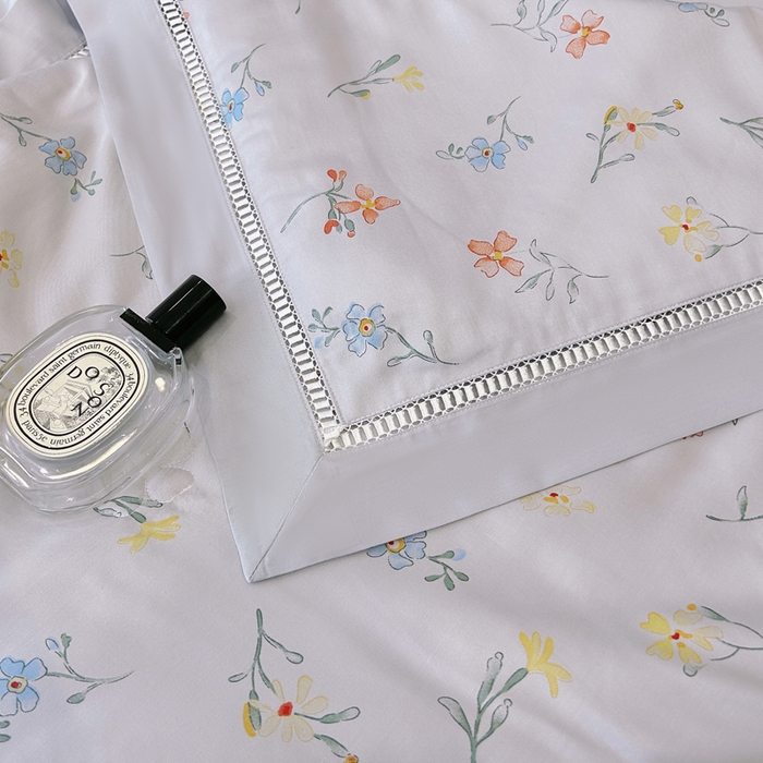 91家纺网 家纺一手货源 找家纺 薇玛仕 2026新款茶小纤60S长绒棉印花镂空款蚕丝夏凉被空调被 红袖添香-灰