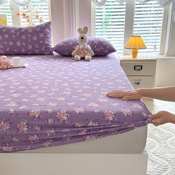 91家纺网 家纺一手货源 找家纺 九诺家纺 2026春夏新款丝柔棉小清新单床笠床罩保护套床笠单件床笠三件套 一见倾心