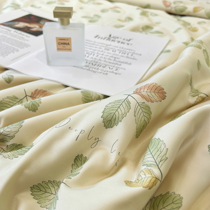 91家纺网 家纺一手货源 找家纺 薇玛仕 2026新款茶小纤60S长绒棉印花镂空款蚕丝夏凉被空调被 轻奢小叶-咖
