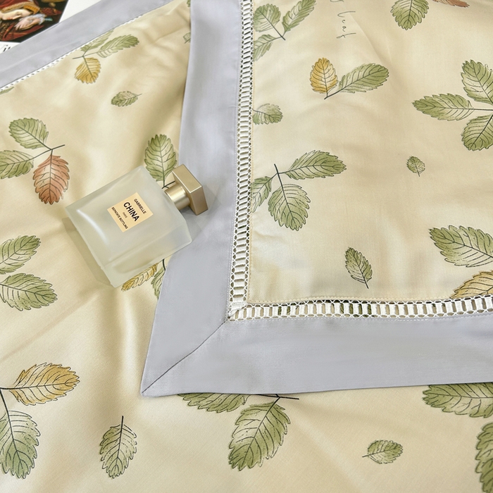 91家纺网 家纺一手货源 找家纺 薇玛仕 2026新款茶小纤60S长绒棉印花镂空款蚕丝夏凉被空调被 轻奢小叶-咖