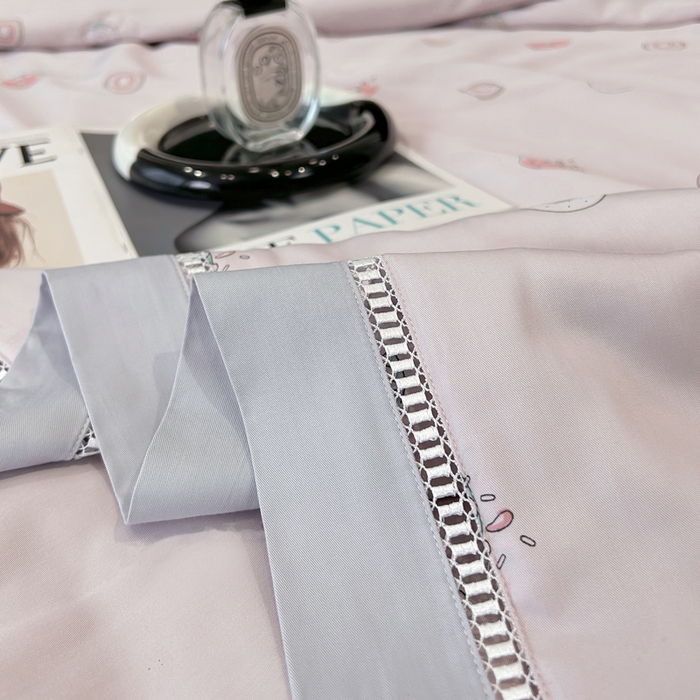 91家纺网 家纺一手货源 找家纺 薇玛仕 2026新款茶小纤60S长绒棉印花镂空款蚕丝夏凉被空调被 甜甜圈