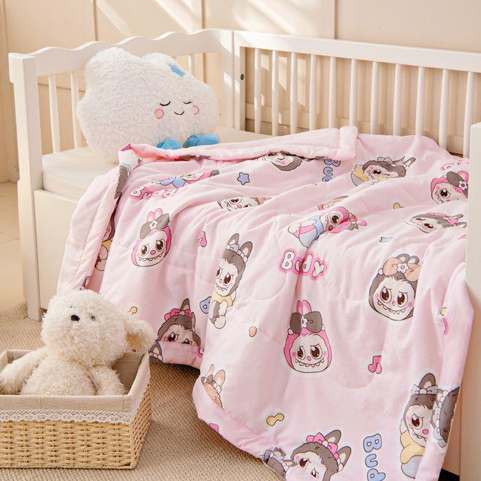 91家纺网 家纺一手货源 找家纺 吉咪兔家纺 2024年新款水洗棉儿童夏凉被婴儿空调被宝宝幼儿园专用大豆芯夏季薄款小被子 梦幻精灵-粉