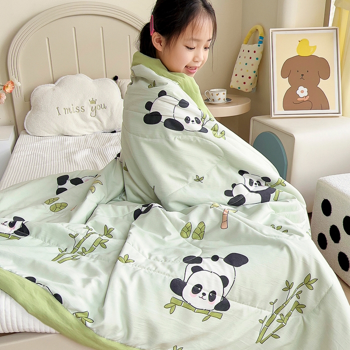 91家纺网 家纺一手货源 找家纺 吉咪兔家纺 2024年新款水洗棉儿童夏凉被婴儿空调被宝宝幼儿园专用大豆芯夏季薄款小被子 大熊猫
