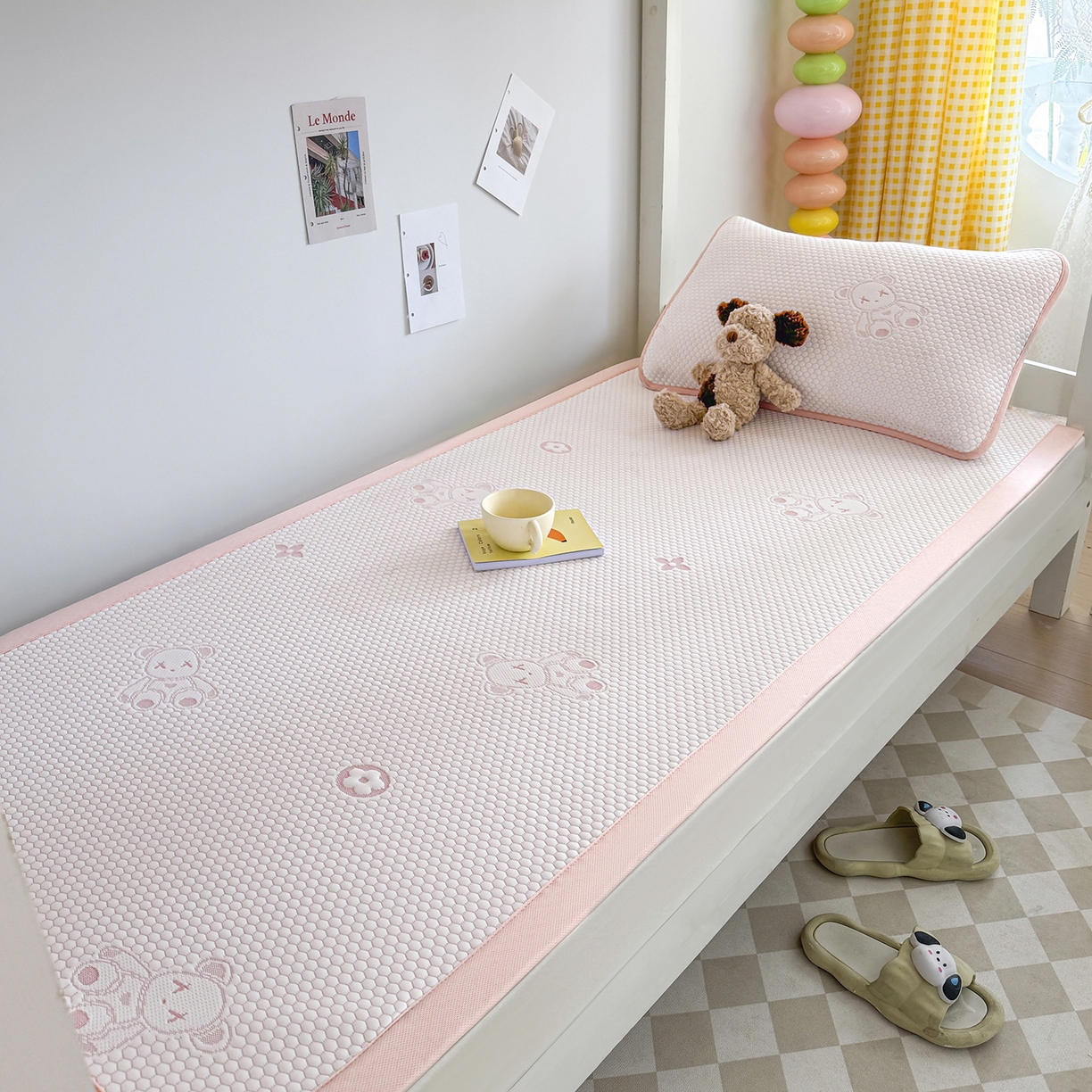 91家纺网 家纺一手货源 找家纺 奇丝雅 2026新款夏季A类冰豆豆凉席冰丝凉席家用冰丝席可机洗水洗单人学生宿舍上下铺寝室 抱抱熊-粉