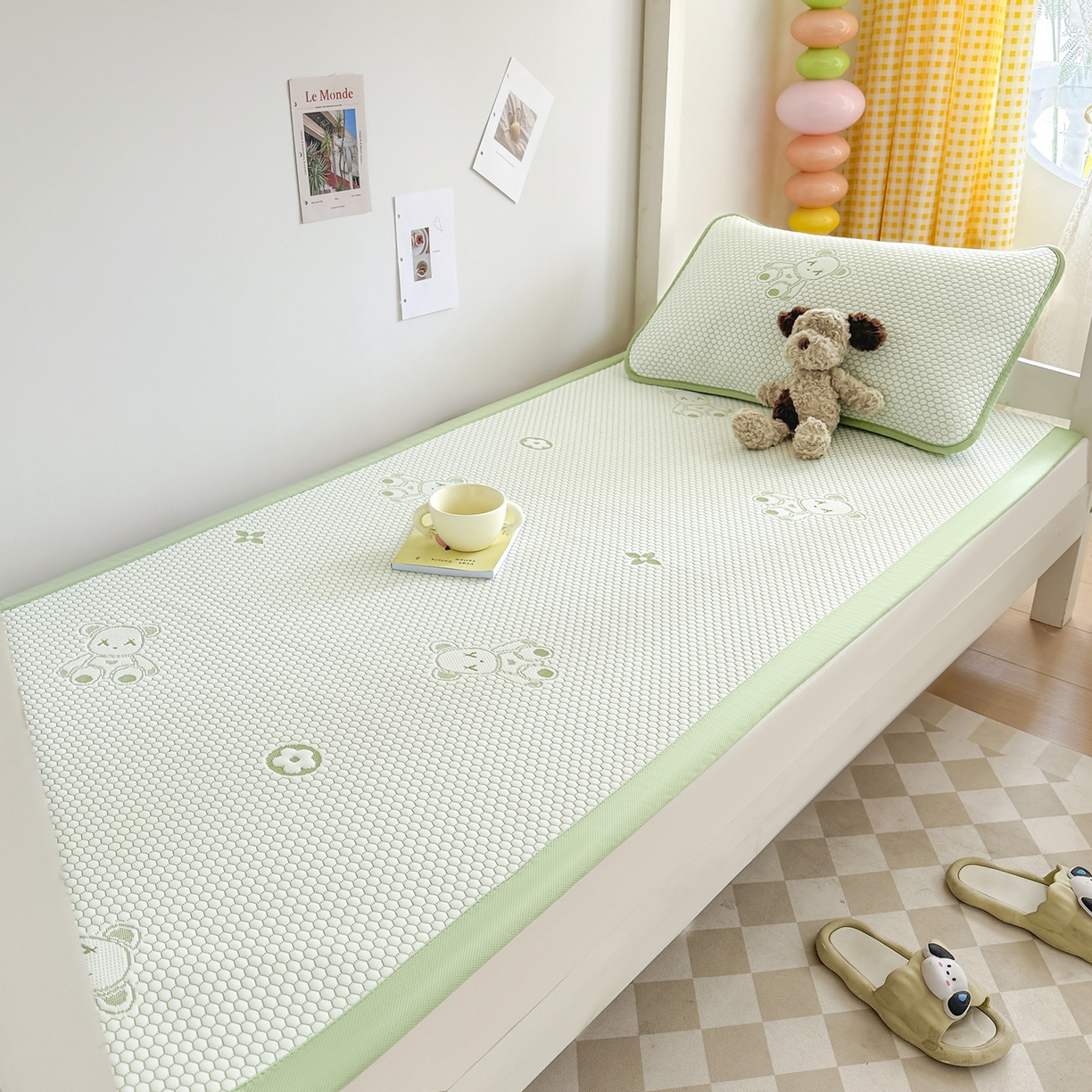 91家纺网 家纺一手货源 找家纺 奇丝雅 2026新款夏季A类冰豆豆凉席冰丝凉席家用冰丝席可机洗水洗单人学生宿舍上下铺寝室 抱抱熊-绿