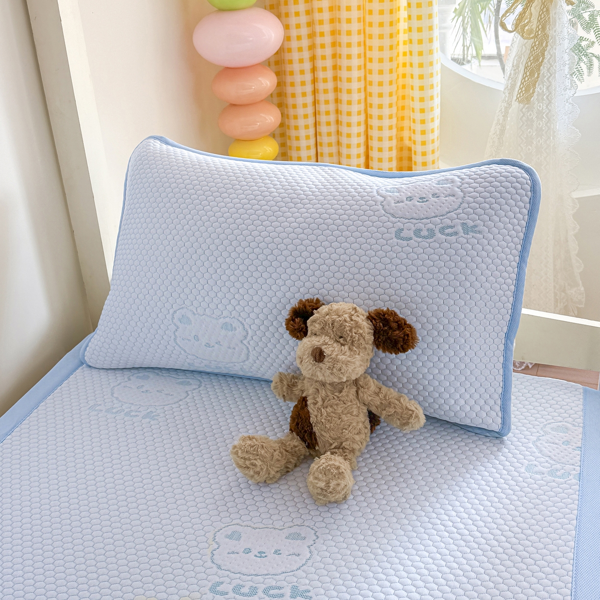 91家纺网 家纺一手货源 找家纺 奇丝雅 2026新款夏季A类冰豆豆凉席冰丝凉席家用冰丝席可机洗水洗单人学生宿舍上下铺寝室 小冰熊-蓝