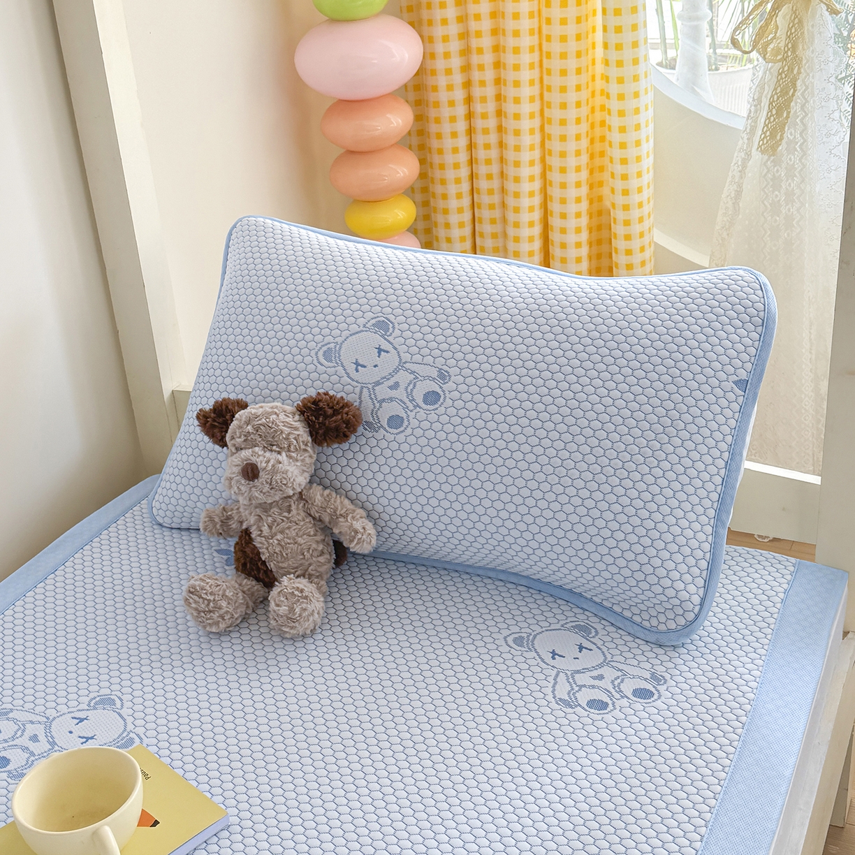 91家纺网 家纺一手货源 找家纺 奇丝雅 2026新款夏季A类冰豆豆凉席冰丝凉席家用冰丝席可机洗水洗单人学生宿舍上下铺寝室 抱抱熊-蓝