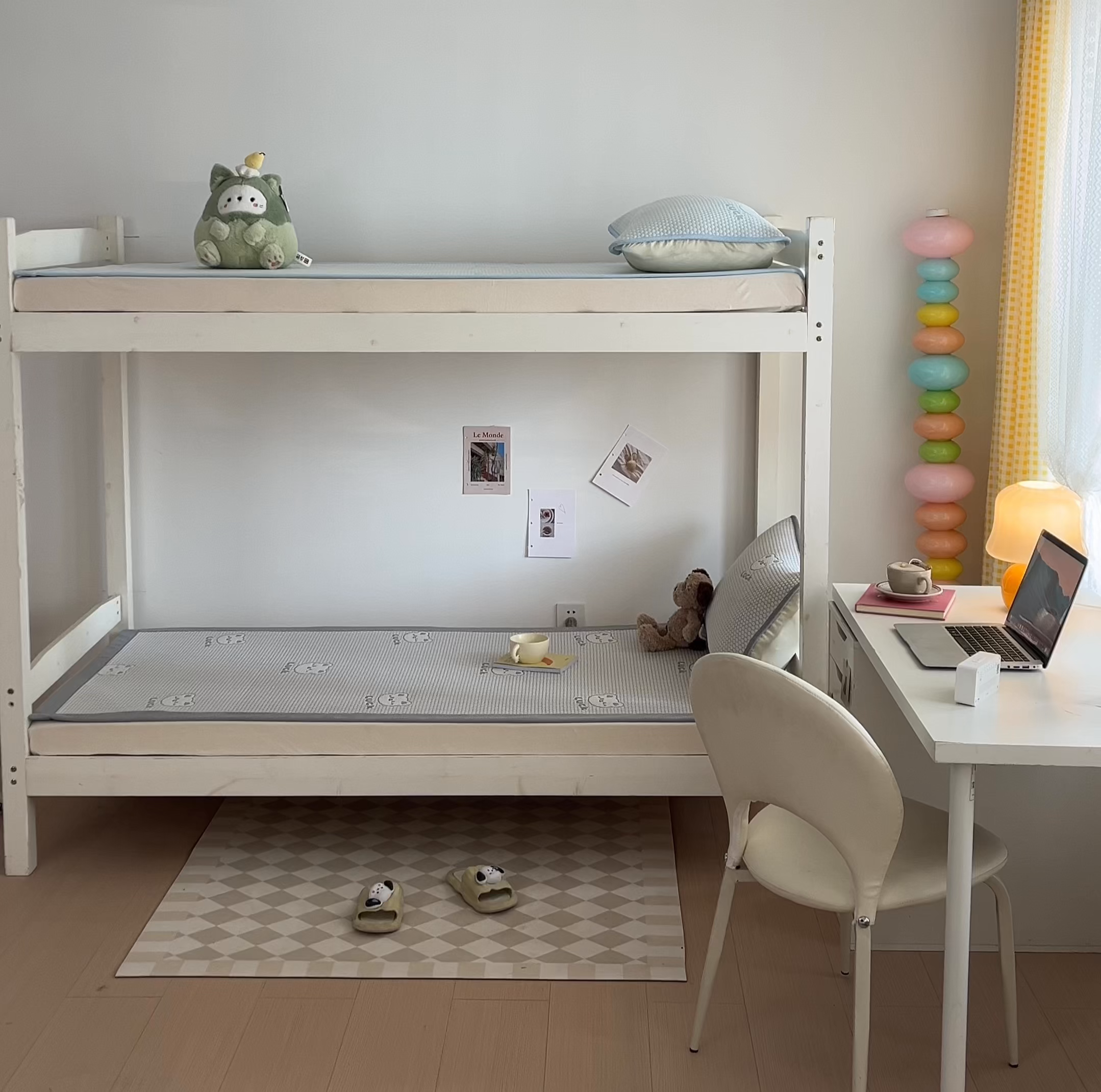 91家纺网 家纺一手货源 找家纺 奇丝雅 2026新款夏季A类冰豆豆凉席冰丝凉席家用冰丝席可机洗水洗单人学生宿舍上下铺寝室 小冰熊-灰