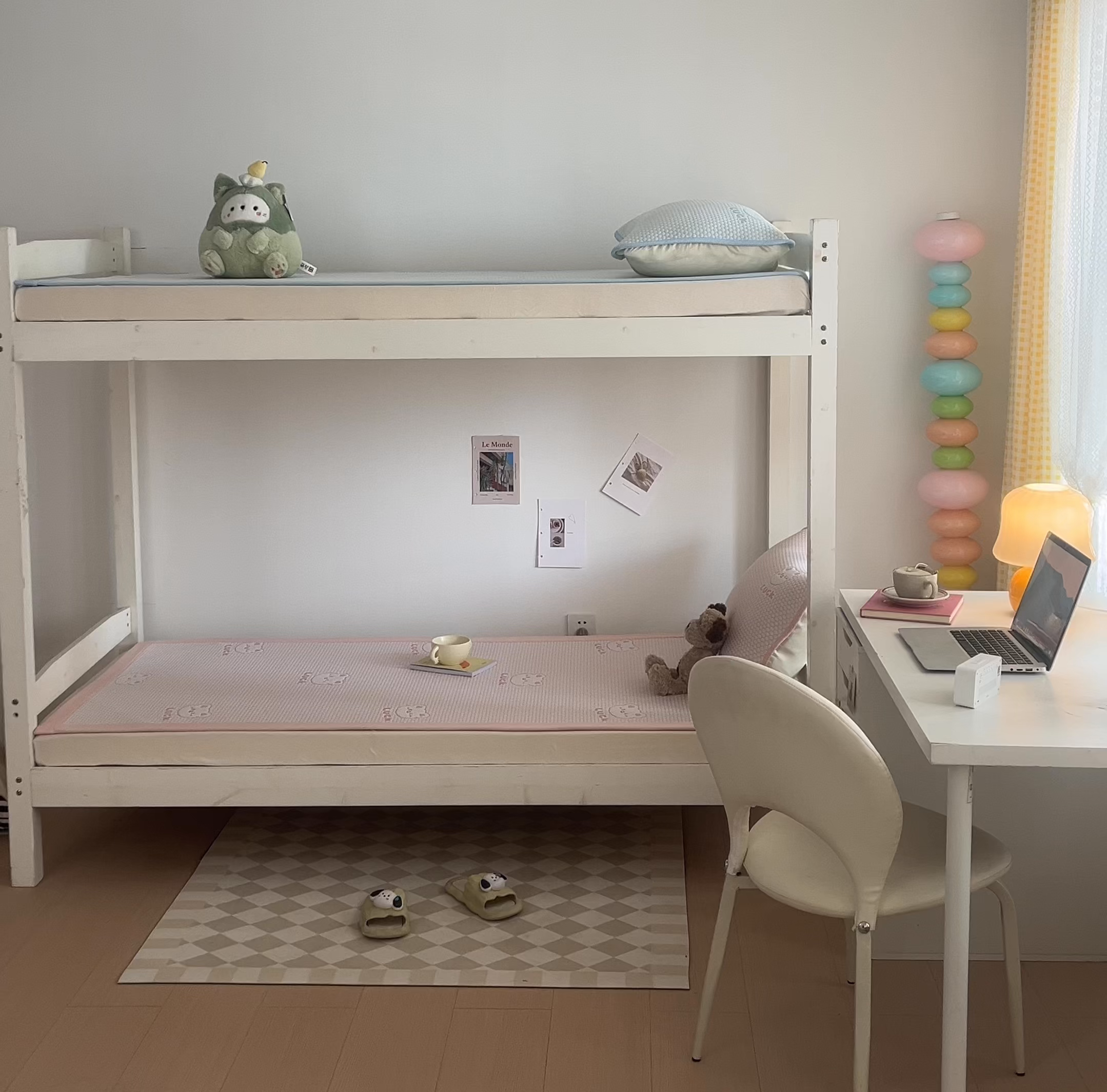 91家纺网 家纺一手货源 找家纺 奇丝雅 2026新款夏季A类冰豆豆凉席冰丝凉席家用冰丝席可机洗水洗单人学生宿舍上下铺寝室 小冰熊-粉