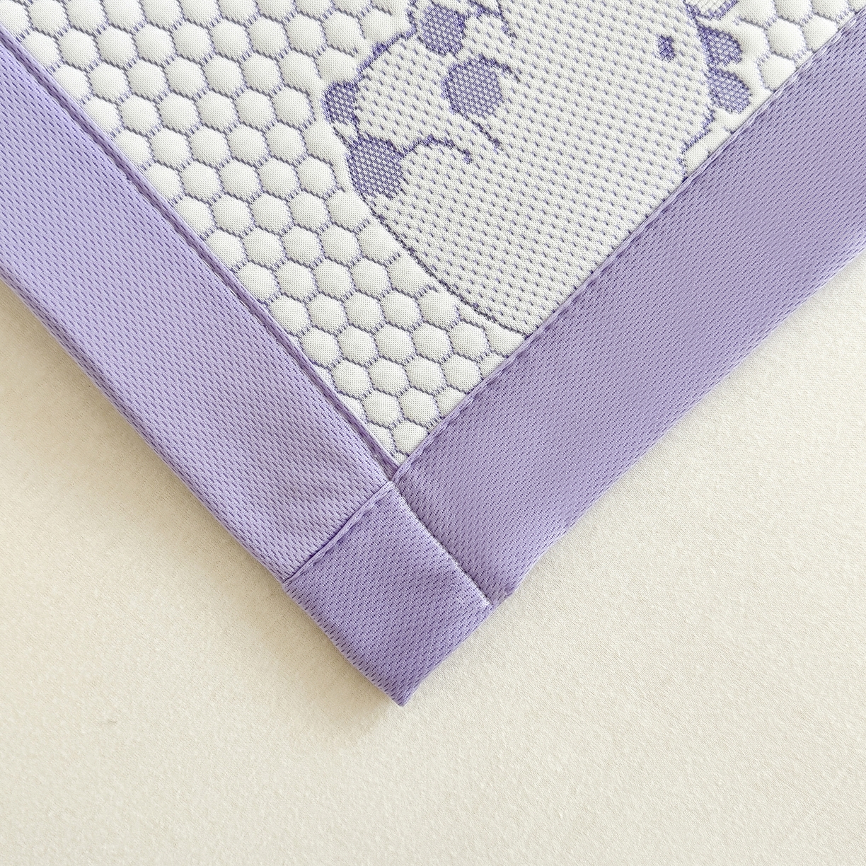 91家纺网 家纺一手货源 找家纺 奇丝雅 2026新款夏季A类冰豆豆凉席冰丝凉席家用冰丝席可机洗水洗单人学生宿舍上下铺寝室 卡皮巴拉-紫