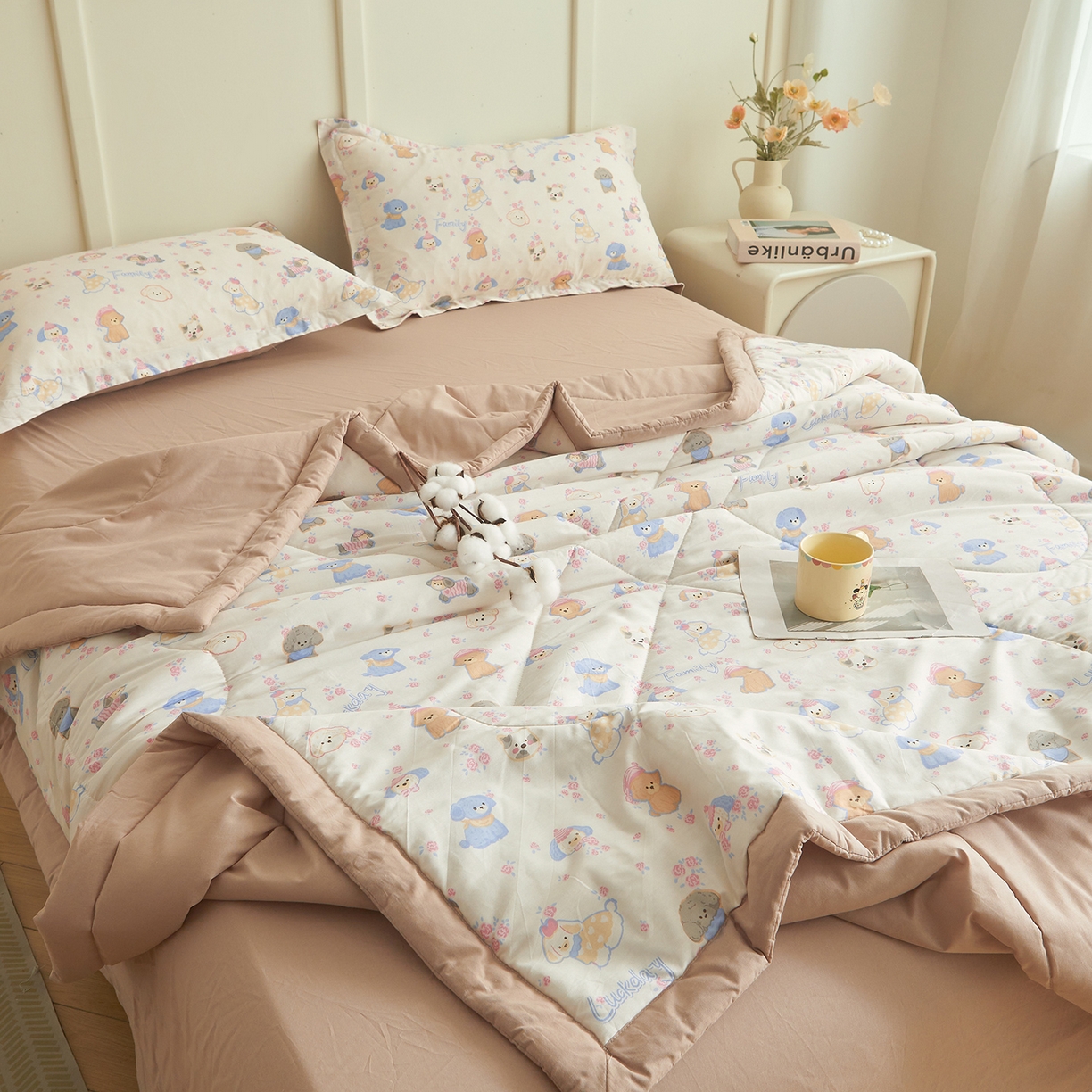 91家纺网 家纺一手货源 找家纺 西域种棉人·千百笠 2026新款A类里外全棉12868夏凉被100%新疆棉纯棉全棉填充印花款空调被夏被 全棉印花 萌犬乐园