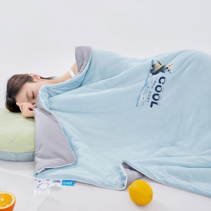 91家纺网 家纺一手货源 找家纺 VIP被业 2026新款西瓜凉感丝夏被夏凉被空调被 西湖蓝