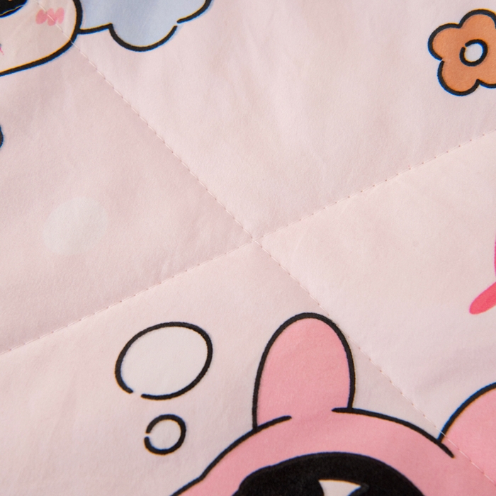 91家纺网 家纺一手货源 找家纺 吉咪兔家纺 2024年新款水洗棉儿童夏凉被婴儿空调被宝宝幼儿园专用大豆芯夏季薄款小被子 开心乐园