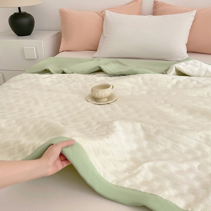 91家纺网 家纺一手货源 找家纺 VIP被业 2026新款A类无印风格棉花夏被夏凉被水洗棉针织棉凉感空调被 橄榄绿