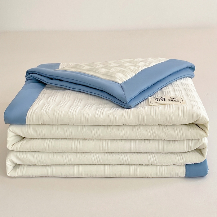 91家纺网 家纺一手货源 找家纺 VIP被业 2026新款A类无印风格棉花夏被夏凉被水洗棉针织棉凉感空调被 海天蓝