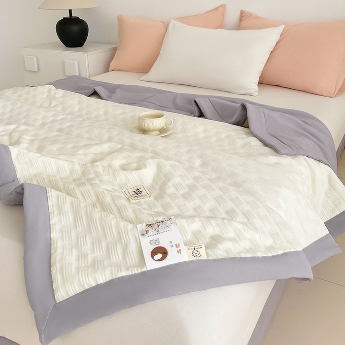 91家纺网 家纺一手货源 找家纺 VIP被业 2026新款A类无印风格棉花夏被夏凉被水洗棉针织棉凉感空调被 慕斯灰