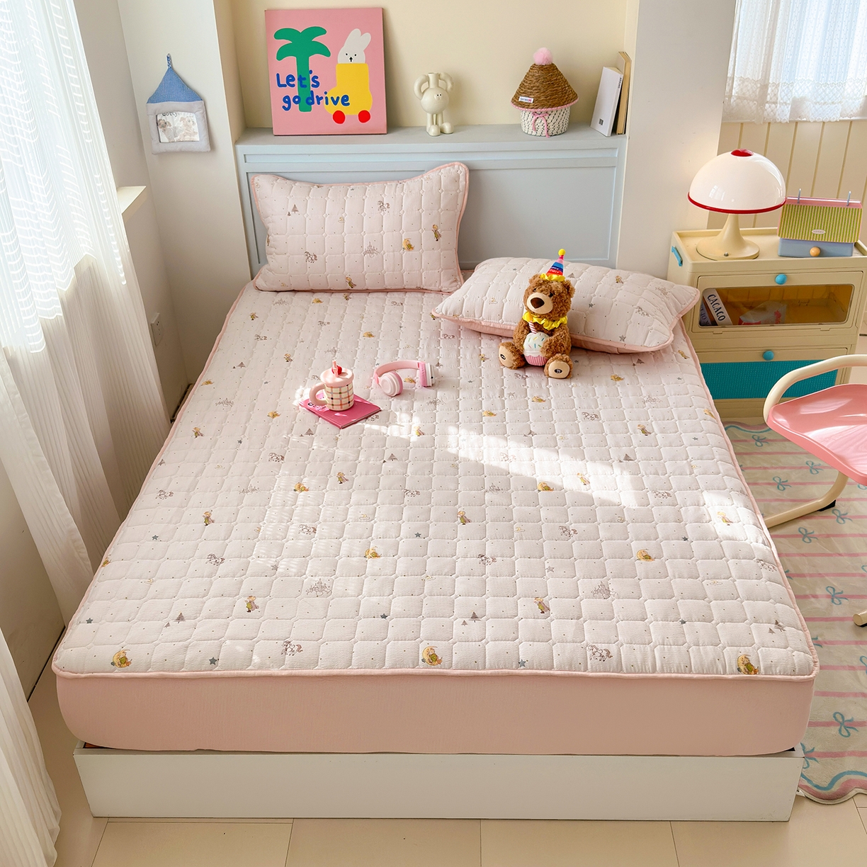 91家纺网 家纺一手货源 找家纺 丽美人家纺 2026新款双层皱皱纱大豆夹棉床笠单床笠床笠单件 JM月境骑踪