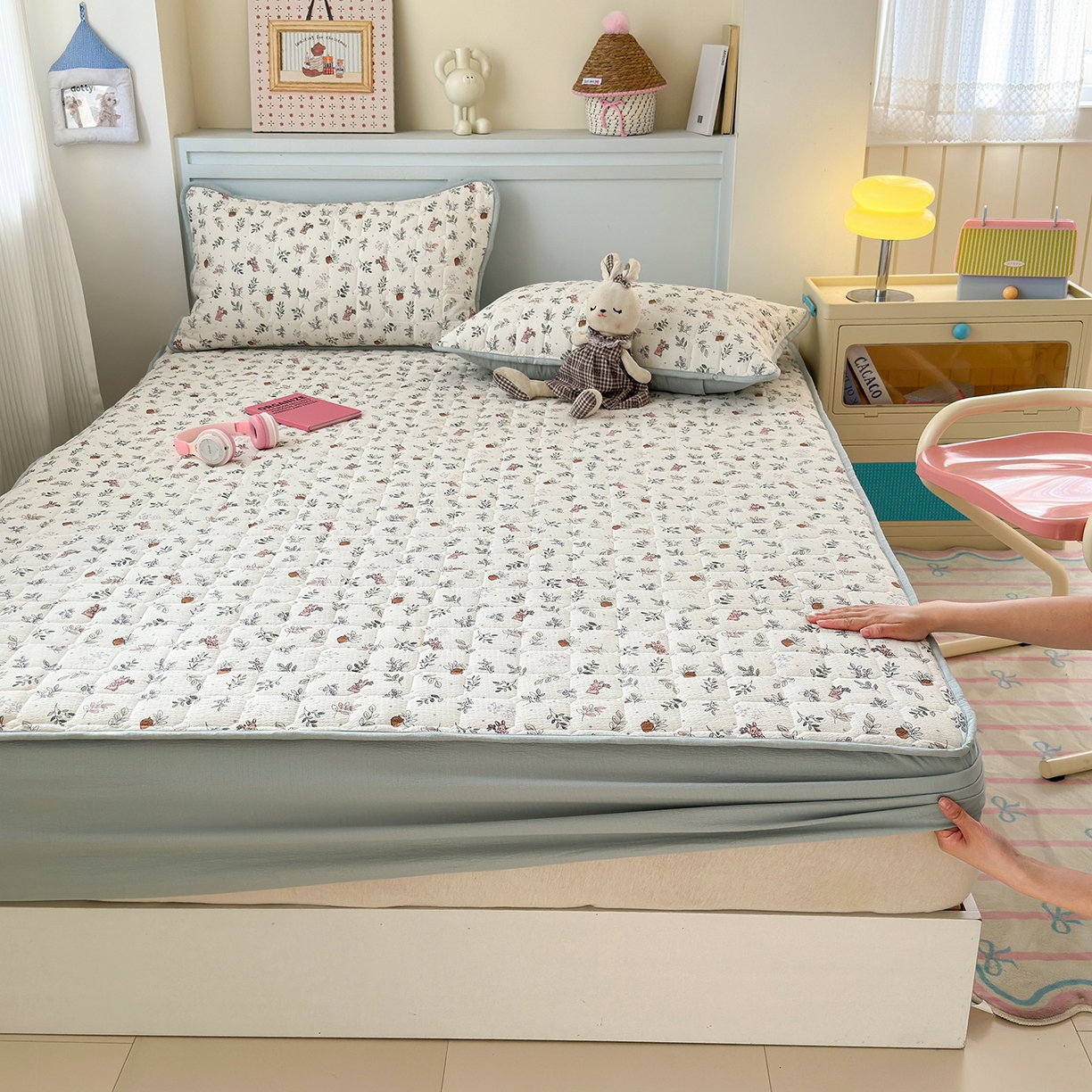 91家纺网 家纺一手货源 找家纺 丽美人家纺 2026新款双层皱皱纱大豆夹棉床笠单床笠床笠单件 JM紫雾叶兔