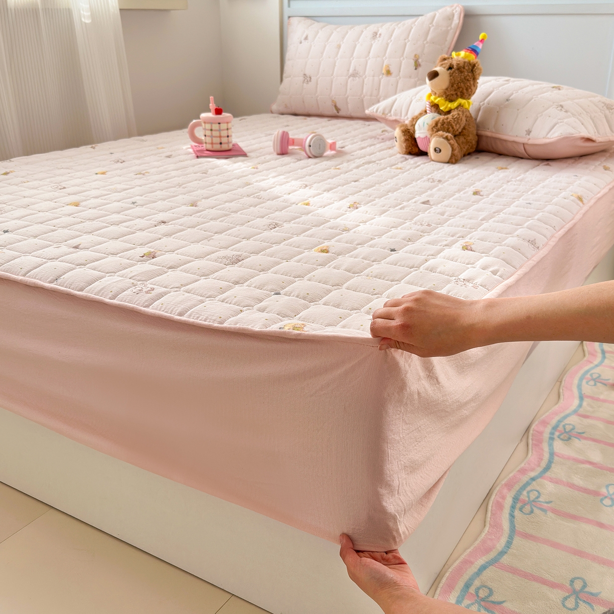 91家纺网 家纺一手货源 找家纺 丽美人家纺 2026新款双层皱皱纱大豆夹棉床笠单床笠床笠单件 JM月境骑踪