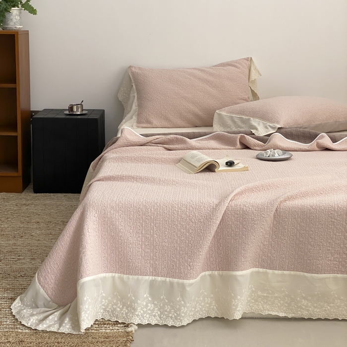 91家纺网 家纺一手货源 找家纺 麻依 2026新款全棉纯棉纱布床盖三件套四季款 慕白-粉