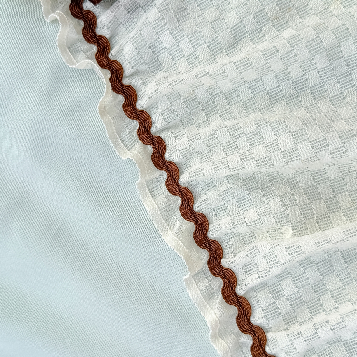 91家纺网 家纺一手货源 找家纺 优姿家纺 2026新款热款法式田园风花边天丝绣花夏被被子被芯 天兰