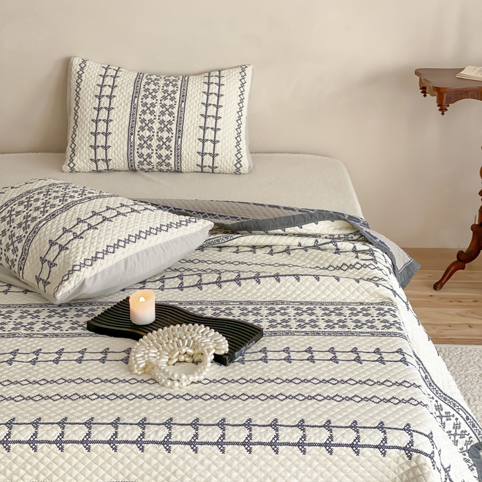 91家纺网 家纺一手货源 找家纺 麻依 2026新款韩国重工全棉纱布床盖床盖三件套 晴岚-米白