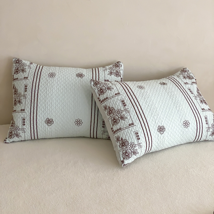 91家纺网 家纺一手货源 找家纺 麻依 2026新款韩国重工全棉纱布床盖床盖三件套 祈福-水蓝