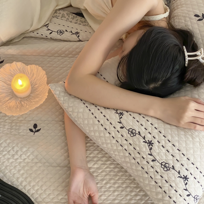 91家纺网 家纺一手货源 找家纺 麻依 2026新款韩国重工全棉纱布床盖床盖三件套 三叶草