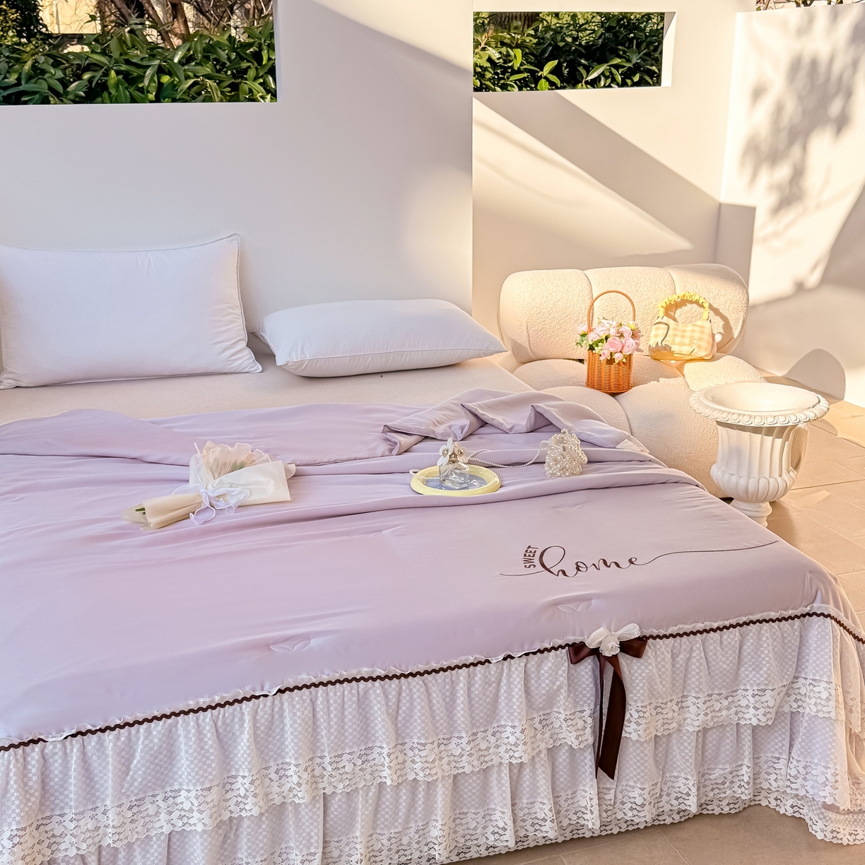 91家纺网 家纺一手货源 找家纺 优姿家纺 2026新款热款法式田园风花边天丝绣花夏被被子被芯 紫色