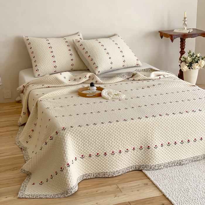 91家纺网 家纺一手货源 找家纺 麻依 2026新款韩国重工全棉纱布床盖床盖三件套 小花排排