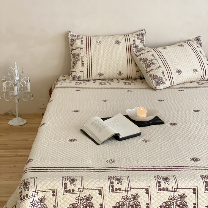 91家纺网 家纺一手货源 找家纺 麻依 2026新款韩国重工全棉纱布床盖床盖三件套 祈福-米白