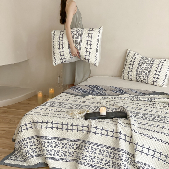 91家纺网 家纺一手货源 找家纺 麻依 2026新款韩国重工全棉纱布床盖床盖三件套 晴岚-米白