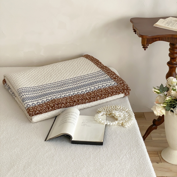 91家纺网 家纺一手货源 找家纺 麻依 2026新款韩国重工全棉纱布床盖床盖三件套 祈福-米白