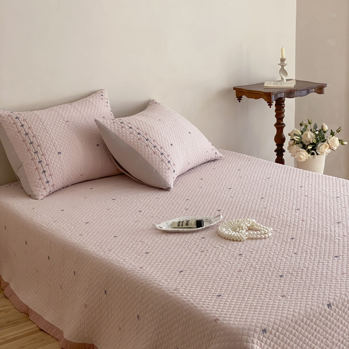 91家纺网 家纺一手货源 找家纺 麻依 2026新款韩国重工全棉纱布床盖床盖三件套 楼兰-粉