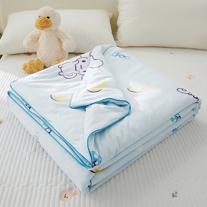 91家纺网 家纺一手货源 找家纺 优雅星家纺 2026新款A类针织棉三丽鸥正版夏被儿童卡通牛奶丝凉感夏凉被 玉桂狗-浅蓝