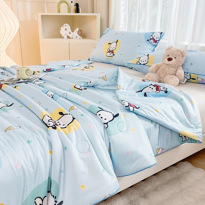 91家纺网 家纺一手货源 找家纺 优雅星家纺 2026新款A类针织棉三丽鸥正版夏被儿童卡通牛奶丝凉感夏凉被 冰淇淋帕恰狗