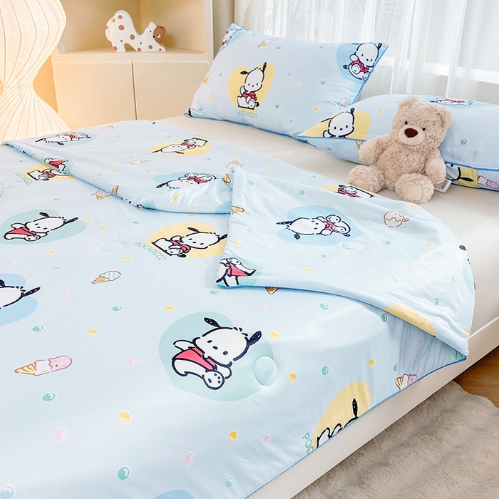 91家纺网 家纺一手货源 找家纺 优雅星家纺 2026新款A类针织棉三丽鸥正版夏被儿童卡通牛奶丝凉感夏凉被 冰淇淋帕恰狗