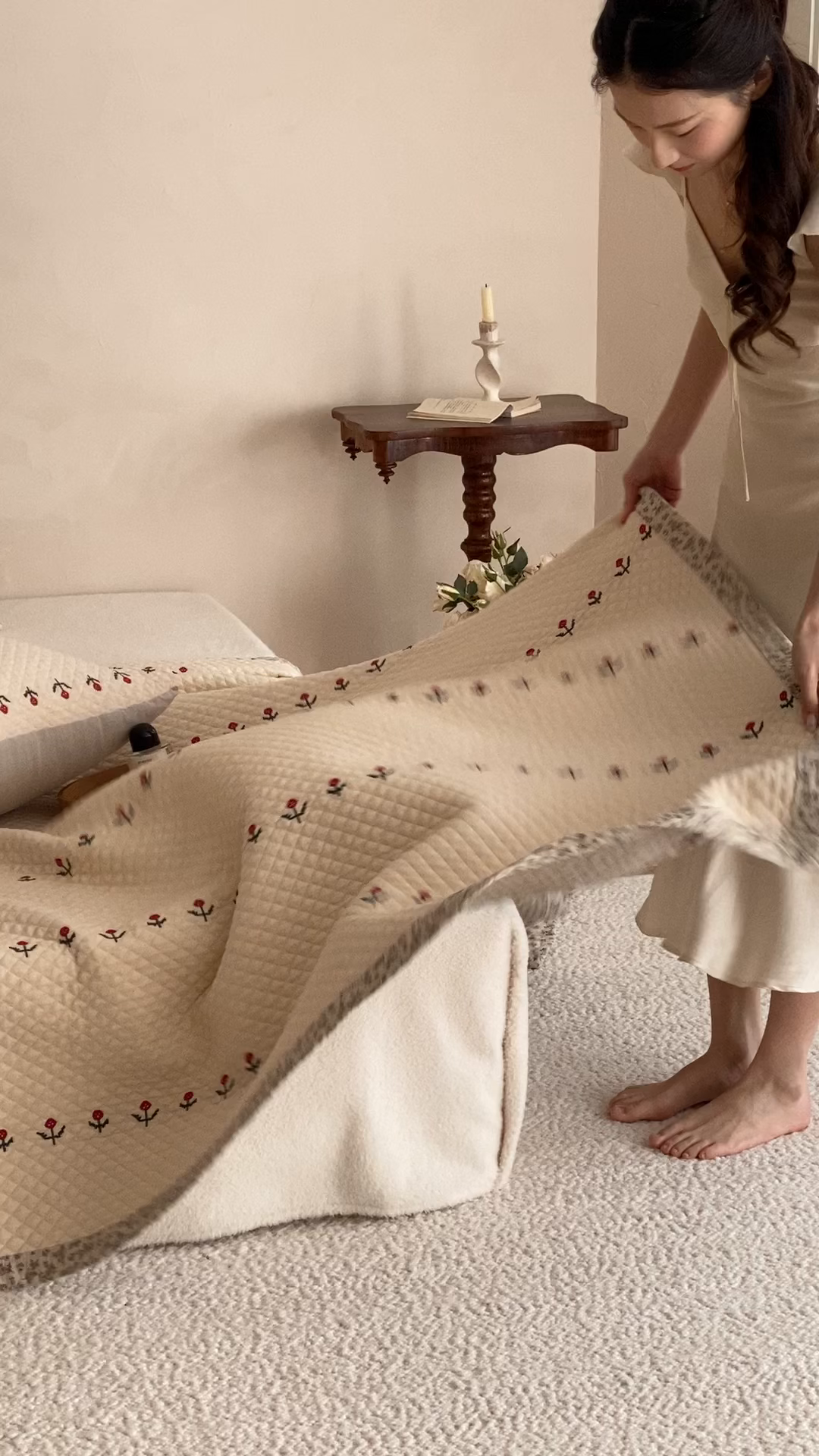 91家纺网 家纺一手货源 找家纺 麻依 2026新款韩国重工全棉纱布床盖床盖三件套 晴岚-米白