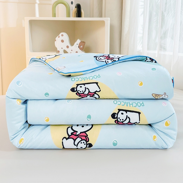 91家纺网 家纺一手货源 找家纺 优雅星家纺 2026新款A类针织棉三丽鸥正版夏被儿童卡通牛奶丝凉感夏凉被 冰淇淋帕恰狗