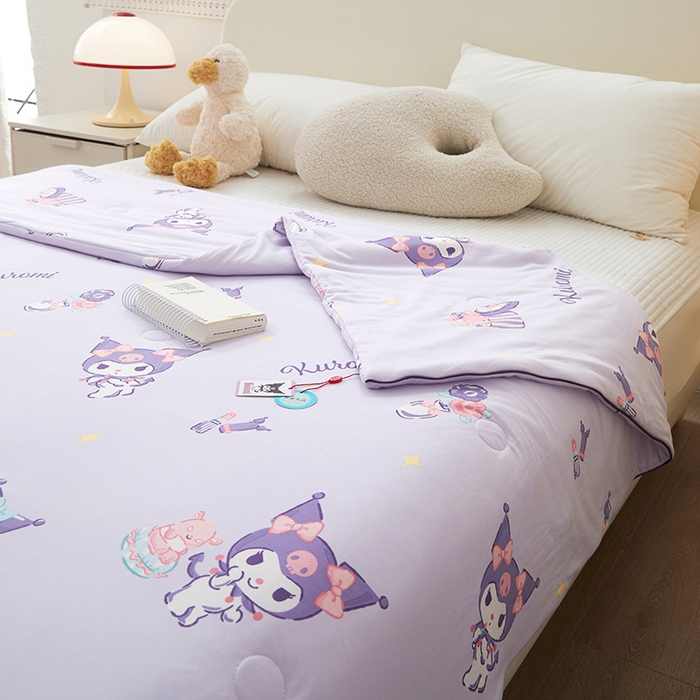 91家纺网 家纺一手货源 找家纺 优雅星家纺 2026新款A类针织棉三丽鸥正版夏被儿童卡通牛奶丝凉感夏凉被 库洛米-紫