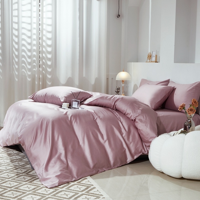 91家纺网 家纺一手货源 找家纺 晶缦家纺 2026新款全棉A类纯棉60支贡缎长绒棉纯色四件套 琳琅-粉豆沙