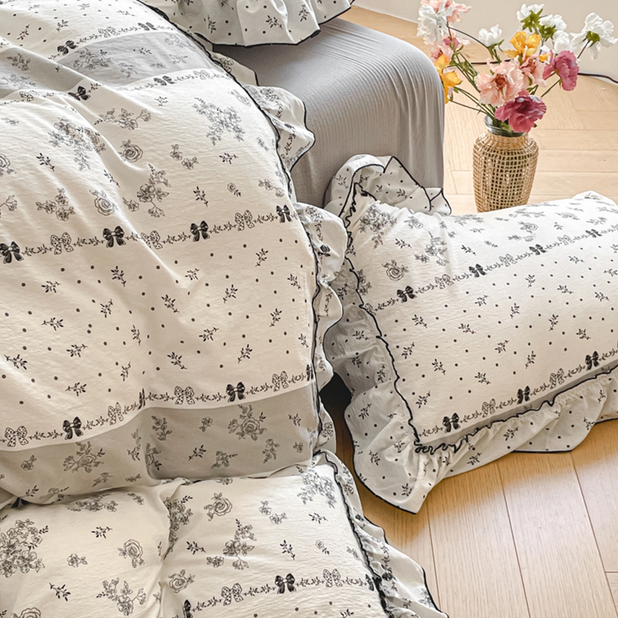 91家纺网 家纺一手货源 找家纺 （总）柒月家居 2026新款法式赫本皱皱纱花边四件套