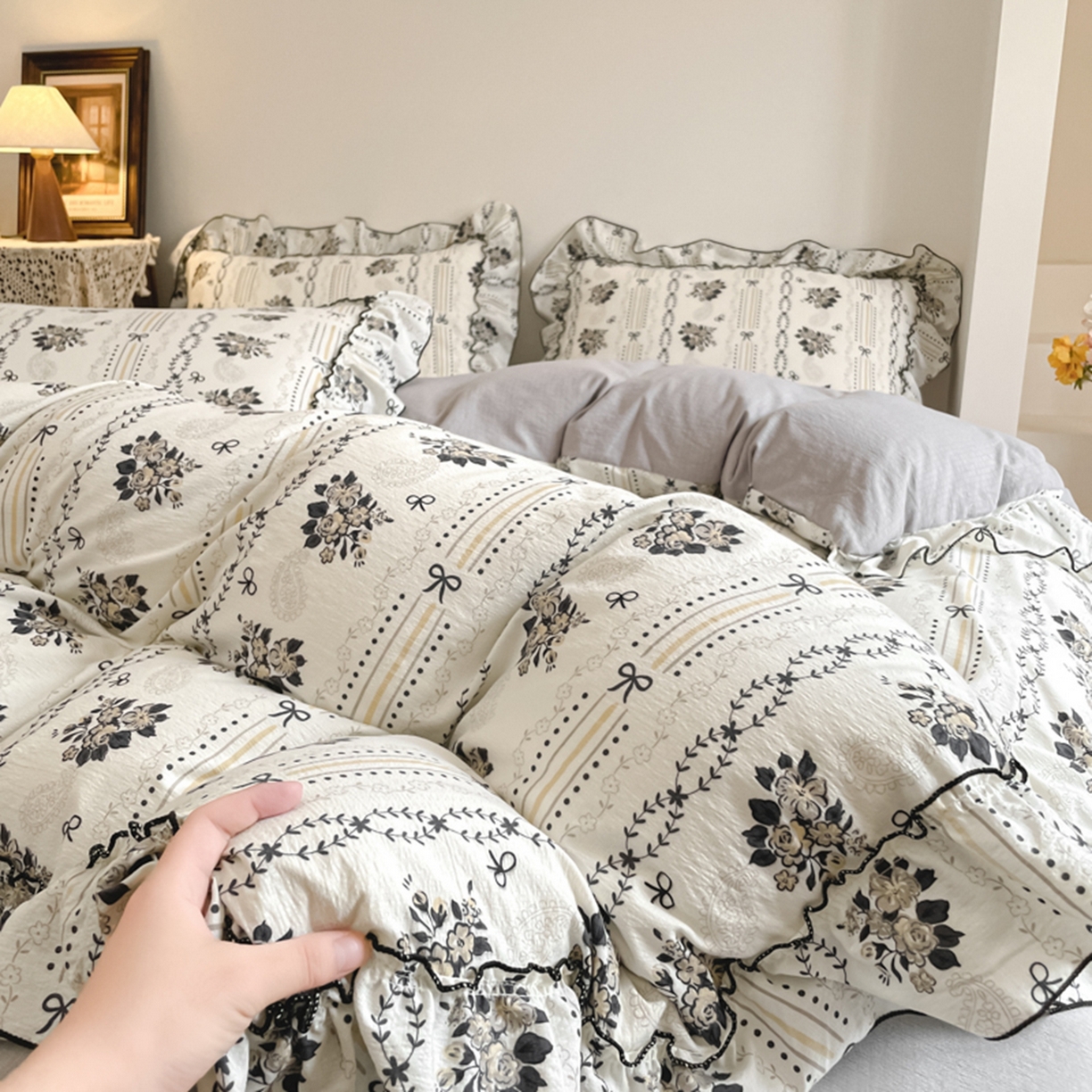 91家纺网 家纺一手货源 找家纺 （总）柒月家居 2026新款法式赫本皱皱纱花边四件套