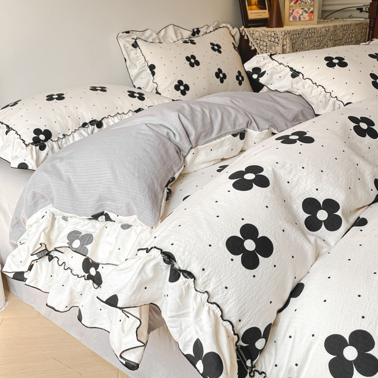 91家纺网 家纺一手货源 找家纺 柒月家居 2026新款法式赫本皱皱纱花边四件套 宝格丽曼