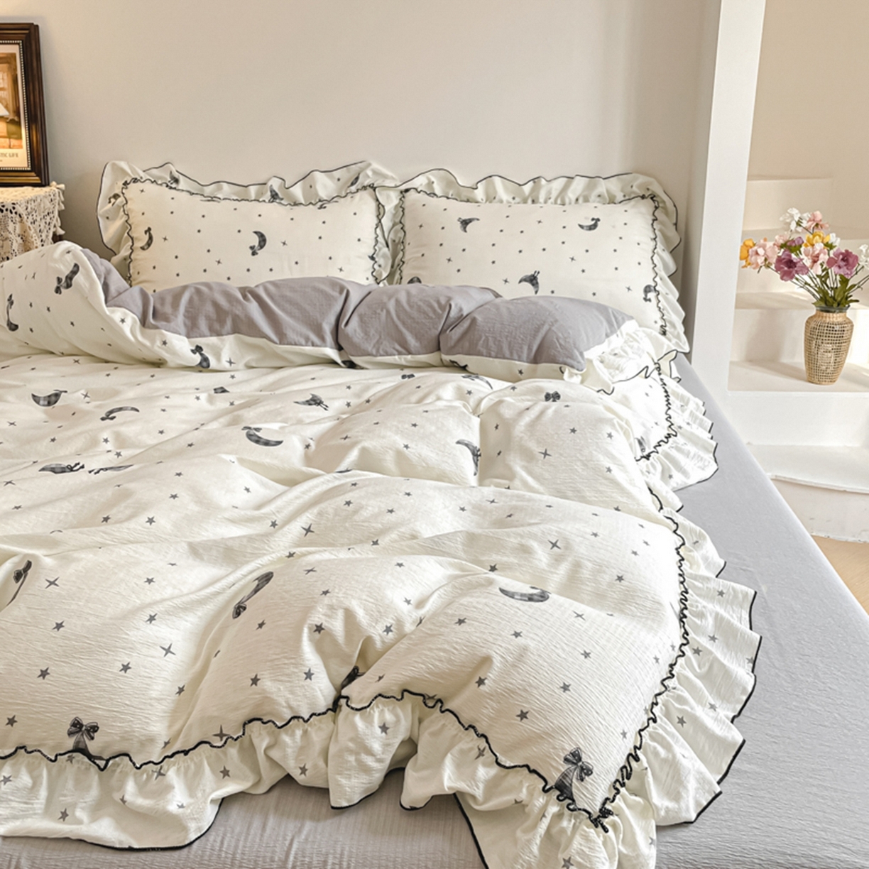 91家纺网 家纺一手货源 找家纺 柒月家居 2026新款法式赫本皱皱纱花边四件套 玛卡巴卡