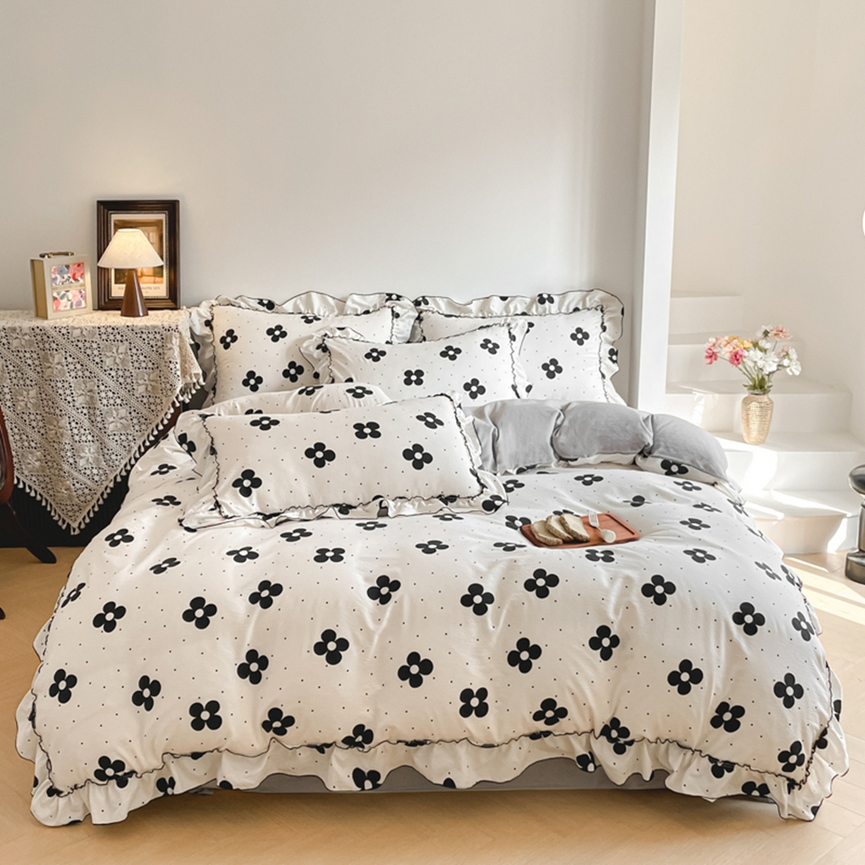 91家纺网 家纺一手货源 找家纺 柒月家居 2026新款法式赫本皱皱纱花边四件套 宝格丽曼